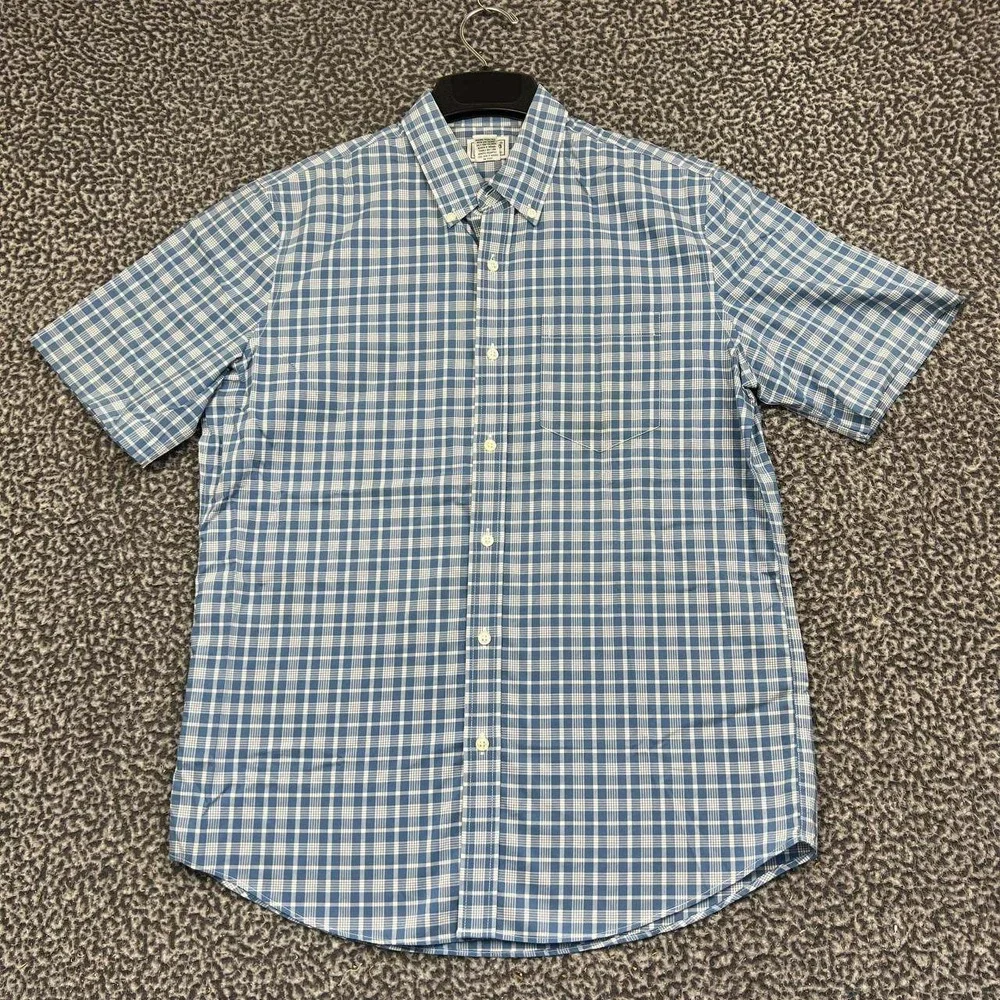 LL Bean Button Down Shirt Men Medium Blue White Plaid Short Sleeve Cotton M